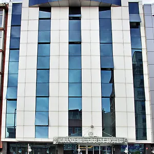Отель Grand Hilarium